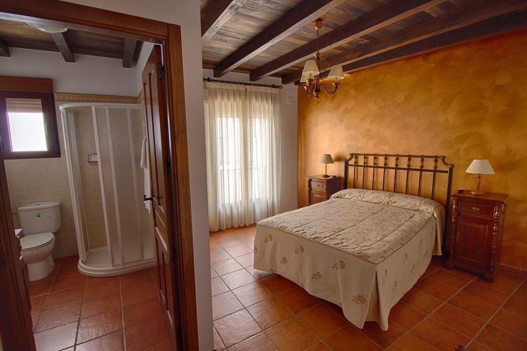 Casa Rural Tia Tomasa マルパルティダ・デ・プラセンシア エクステリア 写真